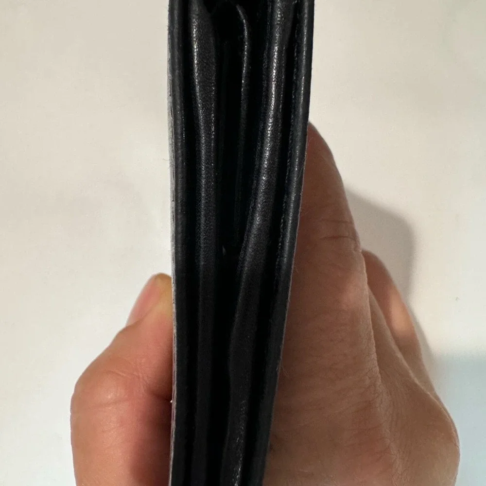 Salvatore Ferragamo Vara‎ Black Leather Compact Bifold Wallet Coin Purse